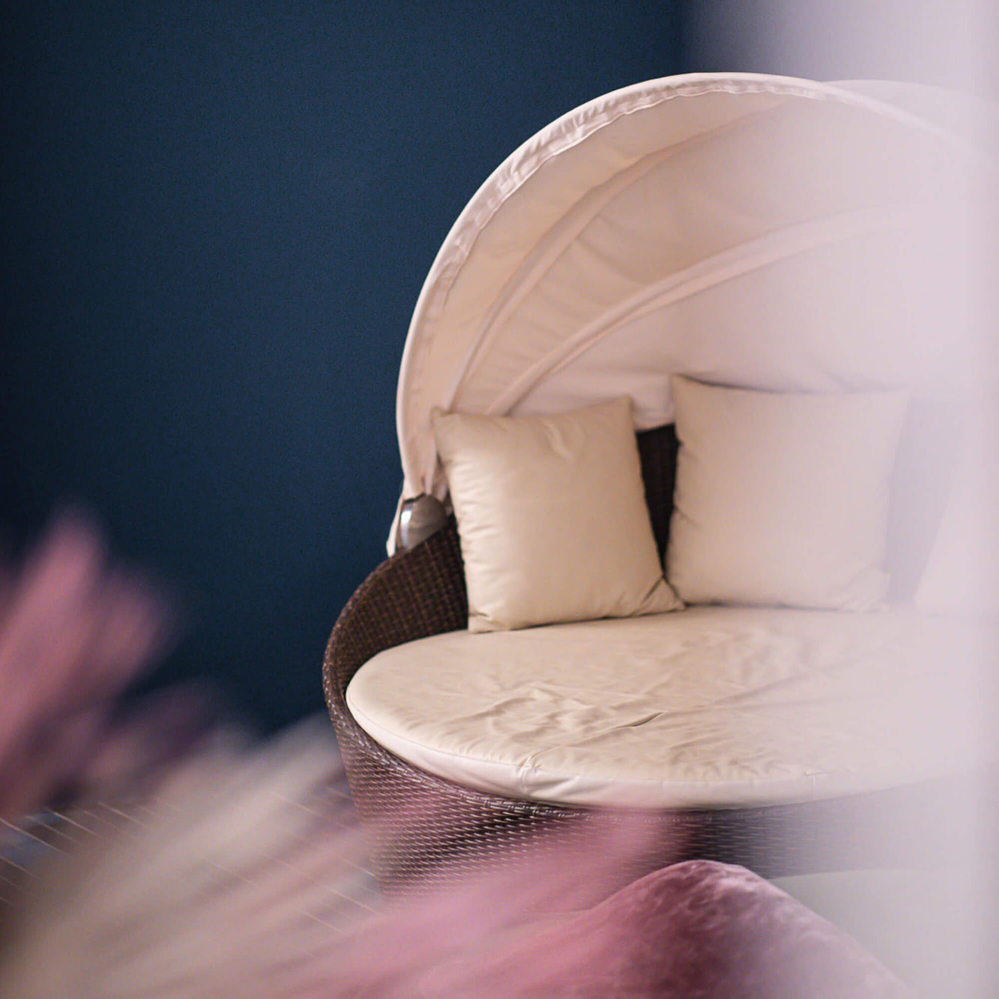 Braune Sonneninseln & Liegeinseln zum Entspannen - Hotel Mühlwald