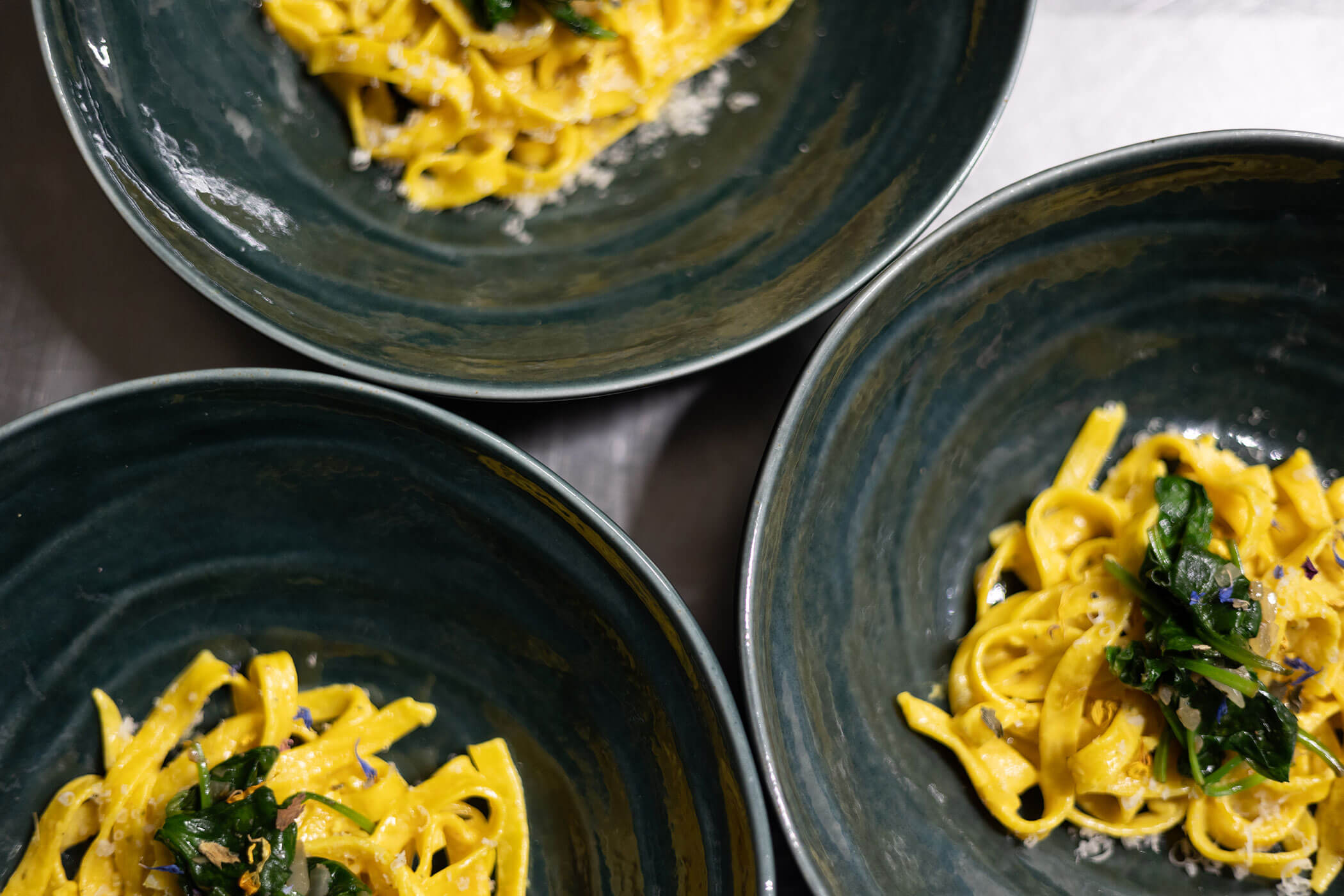 Eierbandnudeln mit Babyspinat - Hotel Mühlwald